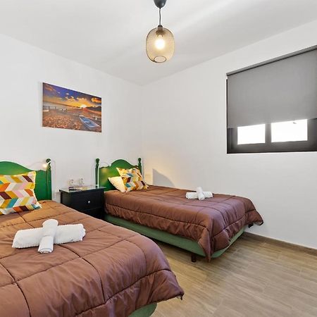 Holiday In Lanzarote! Tias Exterior photo